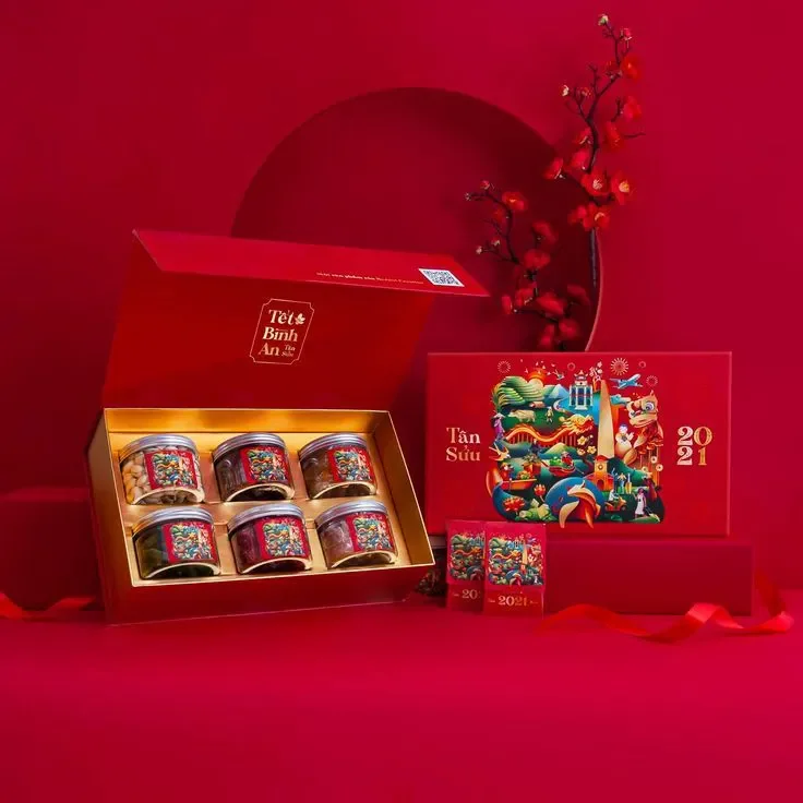 Hộp quà Tết cá nhân hóa